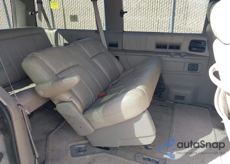 1995 Chrysler Town & Country из США, поврежденный, VIN 1C4GH54L7SX527343